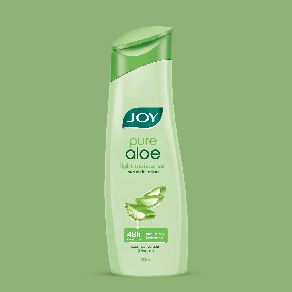 Pure Aloe Light Moisturiser Serum in Lotion